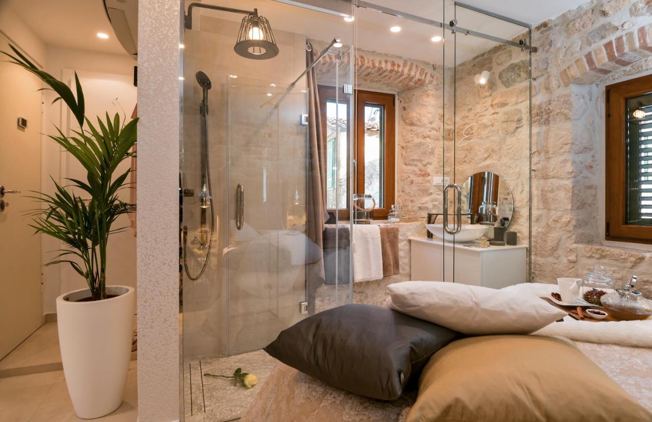 Luxury Studio Apartment Eminence Split In The Old Center Of Split On Pjaca Square Eksteriør bilde